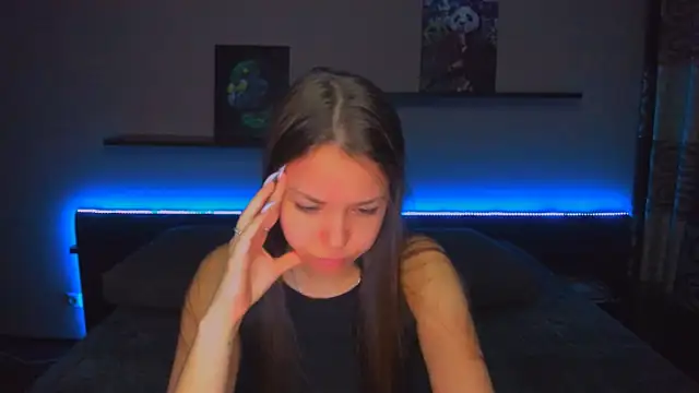 Snapshot of AlexaBarkley chatting on February 16, 2026, 12:31 am AlexaBarkley online show from February 16, 2026, 12:31 am