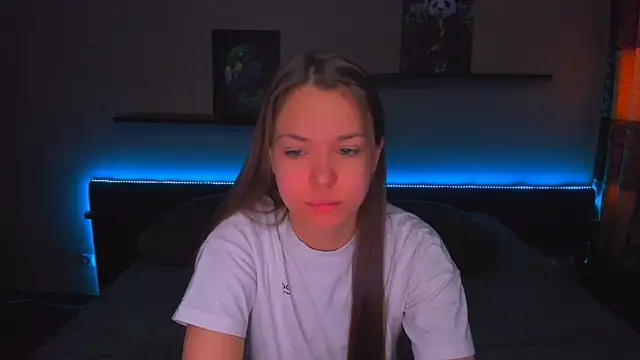 Snapshot of AlexaBarkley chatting on March 31, 2026, 12:56 am AlexaBarkley online show from March 31, 2026, 12:56 am