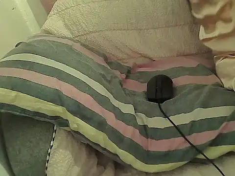 Alexiadreamer online show from December 4, 2025, 5:01 pm