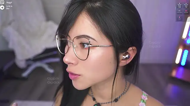 Snapshot of Gigi_ohlala chatting on September 20, 2025, 4:45 pm Gigi ohlala online show from September 20, 2025, 4:45 pm