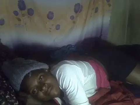 cute-shamza online show from May 22, 2026, 5:38 am