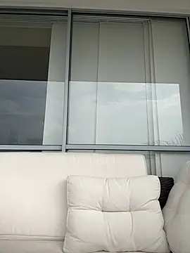 Snapshot of Noxarcane chatting on February 2, 2026, 9:36 pm Noxarcane online show from February 2, 2026, 9:36 pm