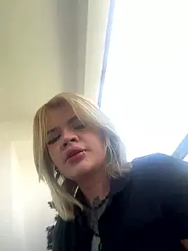 Snapshot of Noxarcane chatting on January 7, 2026, 4:34 pm Noxarcane online show from January 7, 2026, 4:34 pm