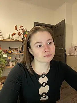 Snapshot of sweetest_pie chatting on March 2, 2025, 7:52 pm sweetest pie online show from March 2, 2025, 7:52 pm