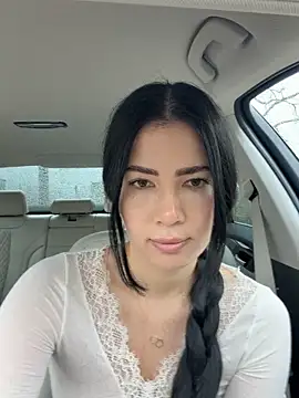 clairewntr online show from March 13, 2026, 1:05 pm