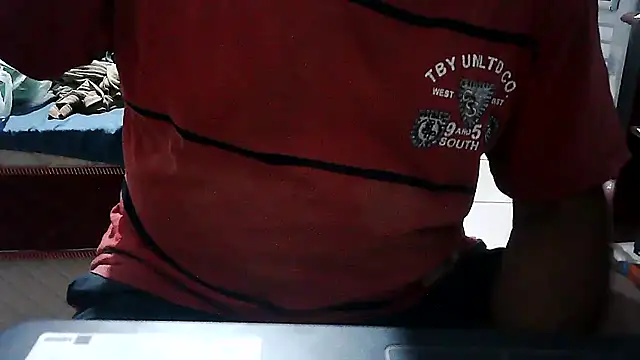 Snapshot of eduar570 chatting on December 19, 2025, 1:42 am eduar570 online show from December 19, 2025, 1:42 am