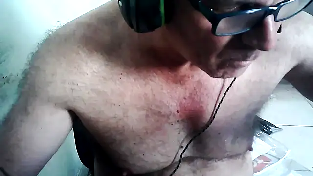 Snapshot of eduar570 chatting on January 10, 2026, 1:17 pm eduar570 online show from January 10, 2026, 1:17 pm