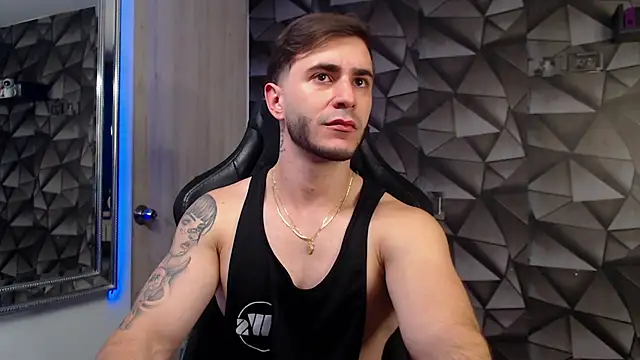 Latino stud4u online show from November 6, 2025, 11:09 pm