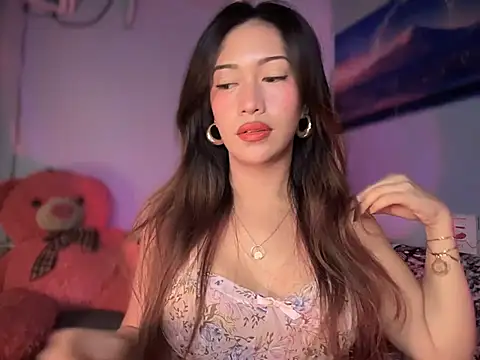 Snapshot of Jasmine_Elcock chatting on December 5, 2025, 7:45 pm Jasmine Elcock online show from December 5, 2025, 7:45 pm