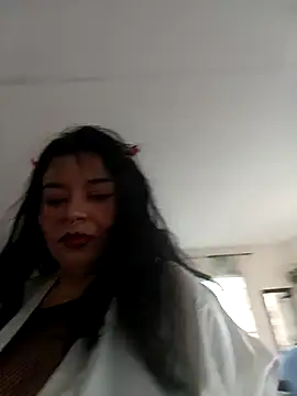 Snapshot of karlablue_ chatting on February 11, 2026, 9:25 pm karlablue online show from February 11, 2026, 9:25 pm