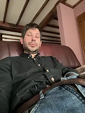 Snapshot of Taxidriver1988 chatting on February 20, 2026, 2:08 pm Taxidriver1988 online show from February 20, 2026, 2:08 pm