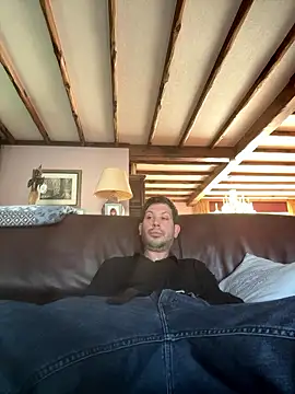 Snapshot of Taxidriver1988 chatting on January 18, 2026, 1:47 pm Taxidriver1988 online show from January 18, 2026, 1:47 pm