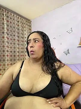 agathaxxx-69 online show from May 12, 2026, 7:09 pm