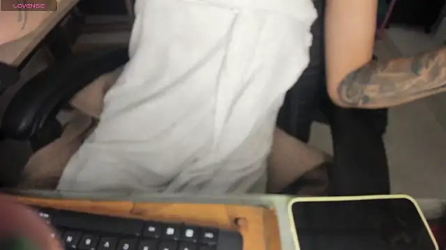 mariecam420 online show from April 2, 2026, 5:36 am