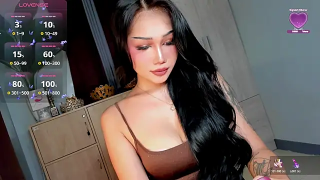 Icon1c LiLy online show from June 30, 2026, 6:19 pm