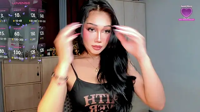 Icon1c LiLy online show from June 30, 2026, 1:05 am