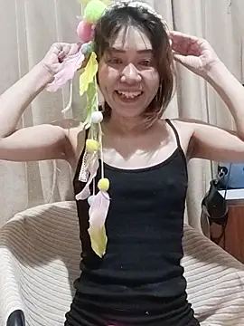 Little suzy5 online show from February 23, 2025, 8:11 pm