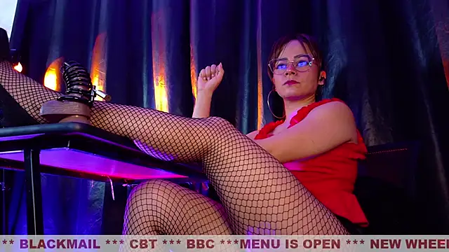 MistressSlut1 online show from November 17, 2025, 11:25 am