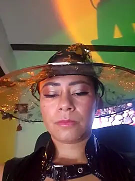 Snapshot of MistressSlut1 chatting on April 11, 2026, 11:03 am MistressSlut1 online show from April 11, 2026, 11:03 am