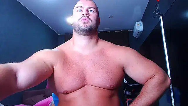 muscularjohnforuX online show from September 10, 2025, 8:02 am