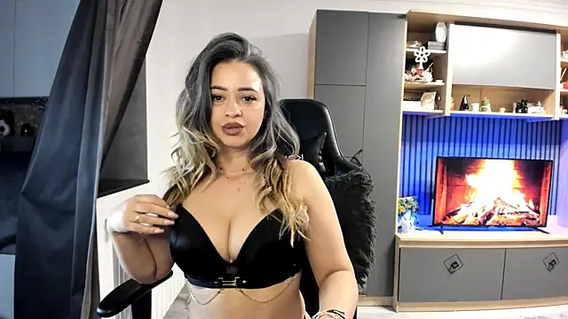 Snapshot of Claire95_ chatting on March 2, 2025, 4:39 am Claire95 online show from March 2, 2025, 4:39 am