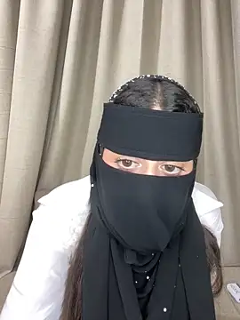 Snapshot of arabiaAna chatting on May 12, 2026, 11:00 pm arabiaAna online show from May 12, 2026, 11:00 pm