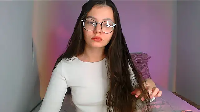 Snapshot of bbycolada chatting on November 6, 2025, 10:47 pm bbycolada online show from November 6, 2025, 10:47 pm