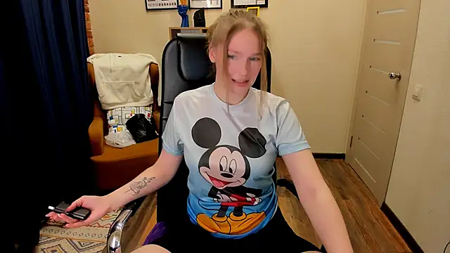  fiona Love online show from February 12, 2026, 8:30 pm