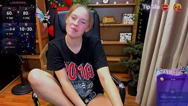 Snapshot of _fiona_Love chatting on February 25, 2025, 9:15 pm  fiona Love online show from February 25, 2025, 9:15 pm