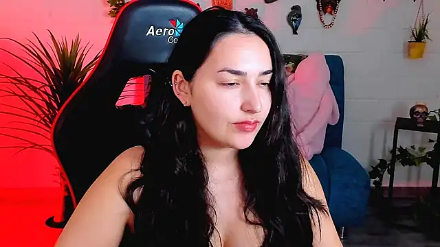 CeceliaJohnson online show from November 25, 2025, 8:14 am