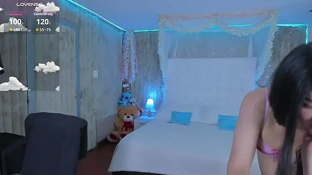 floryn susana online show from July 26, 2026, 8:38 pm