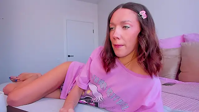 Snapshot of bestfootfetish chatting on February 21, 2026, 8:49 am bestfootfetish online show from February 21, 2026, 8:49 am