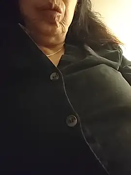 Susannemilf online show from November 29, 2025, 4:01 am