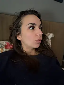 Snapshot of Bad_Giorgia chatting on April 15, 2026, 8:09 am Bad Giorgia online show from April 15, 2026, 8:09 am