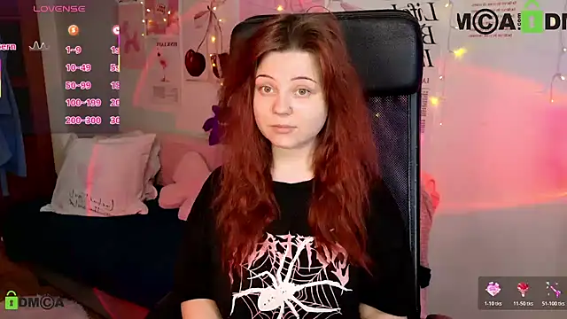 Snapshot of StellaMilla chatting on April 28, 2026, 1:48 am StellaMilla online show from April 28, 2026, 1:48 am