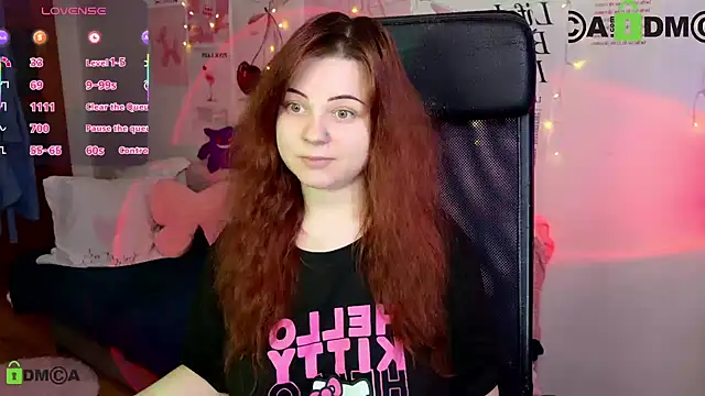 Snapshot of StellaMilla chatting on April 27, 2026, 1:36 am StellaMilla online show from April 27, 2026, 1:36 am