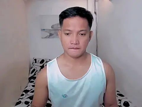 xSebastian19 online show from July 14, 2026, 12:32 am
