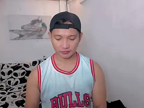 xSebastian19 online show from July 28, 2026, 7:05 am