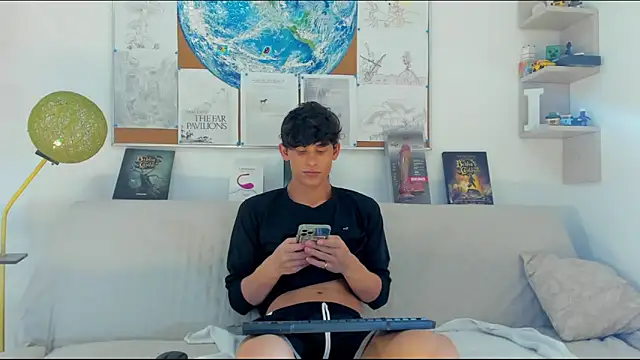 logan thomas online show from March 3, 2026, 6:15 pm