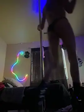spoilbadkittynow online show from July 18, 2026, 10:40 pm
