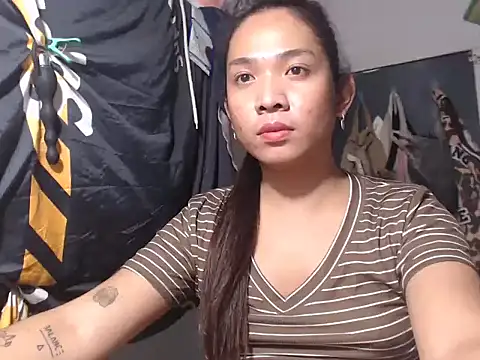 Valentinasbody online show from October 2, 2025, 3:37 pm