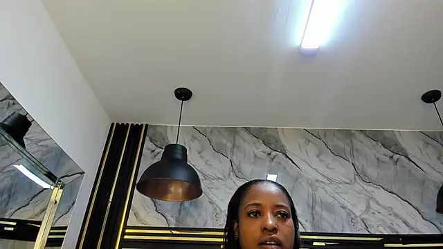 HellenJohansson online show from February 11, 2025, 7:16 pm