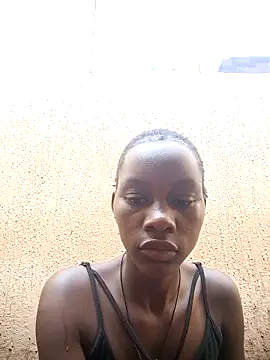 Petite li online show from February 13, 2026, 5:51 am