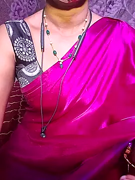 XBHUUME online show from February 4, 2025, 5:12 pm