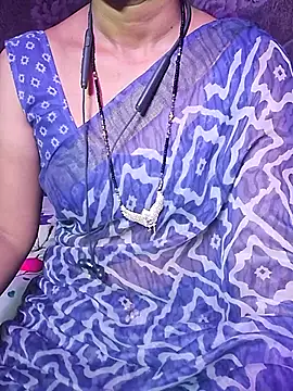 XBHUUME online show from October 9, 2025, 5:13 pm