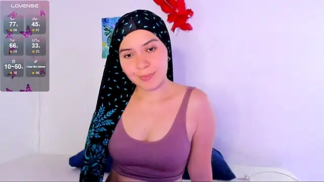 Snapshot of MatchedEyebrow chatting on May 22, 2026, 8:51 pm MatchedEyebrow online show from May 22, 2026, 8:51 pm
