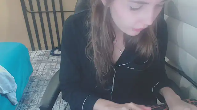 Laco-cO online show from November 2, 2025, 1:05 pm