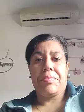 Snapshot of Molly_newman6 chatting on March 18, 2026, 5:36 pm Molly newman6 online show from March 18, 2026, 5:36 pm