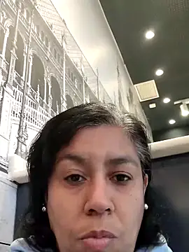 Molly newman6 online show from December 4, 2025, 3:55 pm