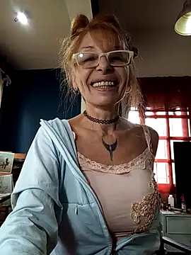 Snapshot of FrozenWaffle chatting on December 1, 2025, 4:30 pm FrozenWaffle online show from December 1, 2025, 4:30 pm